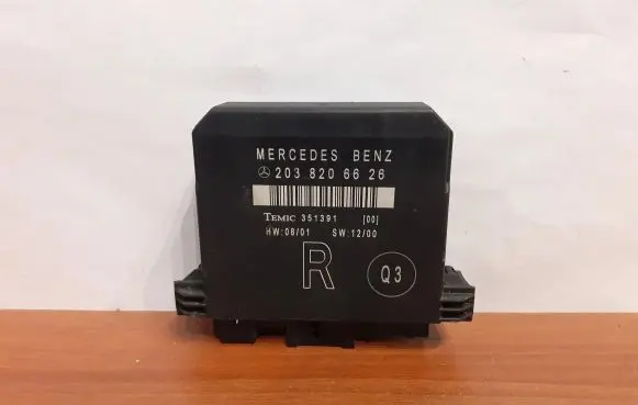 Mercedes-Benz C W203 Door control unit/module 8978 2038206626
