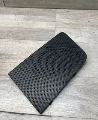 Side speaker trim/cover