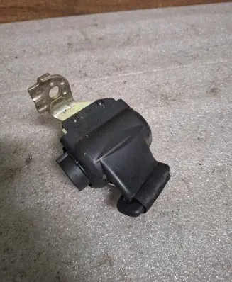Audi 80 90 S2 B4 Middle seatbelt (rear) 8A9857713A 270793