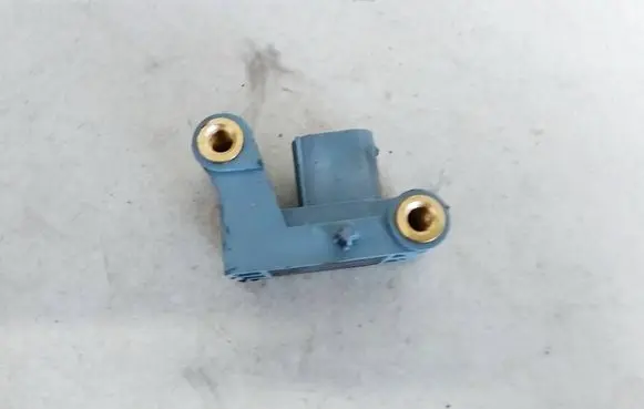 BMW 5 F10 F11 Airbag deployment crash/impact sensor 9159314 65779159314