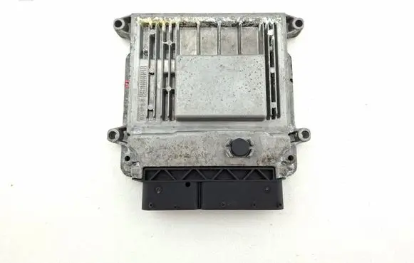 KIA Ceed Engine control unit/module 391102B520 0261201202