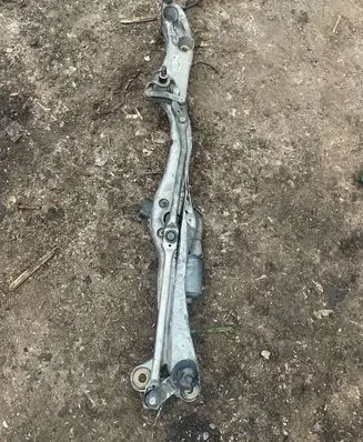 BMW 7 E65 E66 Front wiper linkage and motor 7115706 020930105