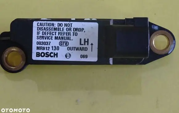 Mitsubishi Space Star Airbag deployment crash/impact sensor MR912130