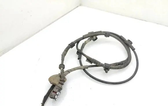 Volkswagen Transporter - Caravelle T5 Rear ABS sensor wiring 