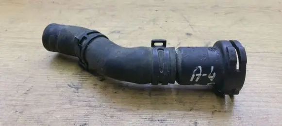 Audi A4 S4 B7 8E 8H Engine coolant pipe/hose 1K0121113