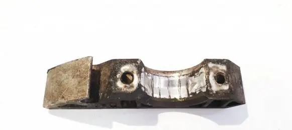 Volkswagen Touareg I Sway bar bush bracket, front 7l0411063b 7l0411063.b