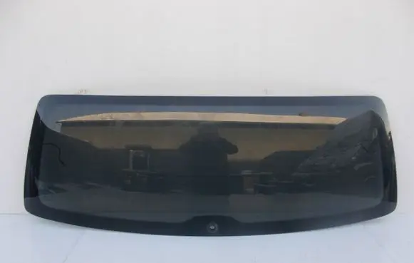 Volkswagen Touran II Rear windscreen/windshield window 1T0845051H