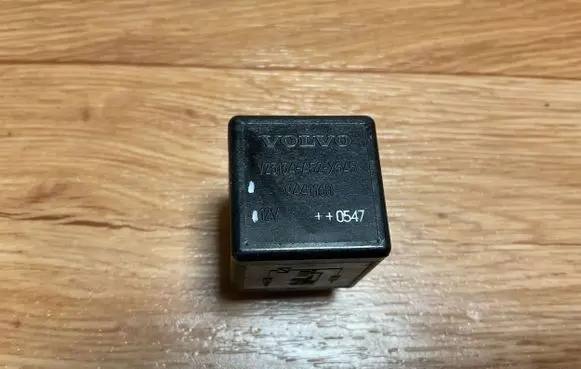 Volvo V70 Other relay 9441160 V23134A52X345