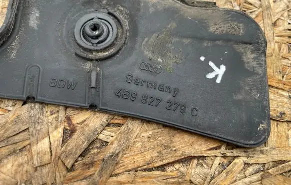 Audi A6 S6 C5 4B Other interior part 4B9827279C