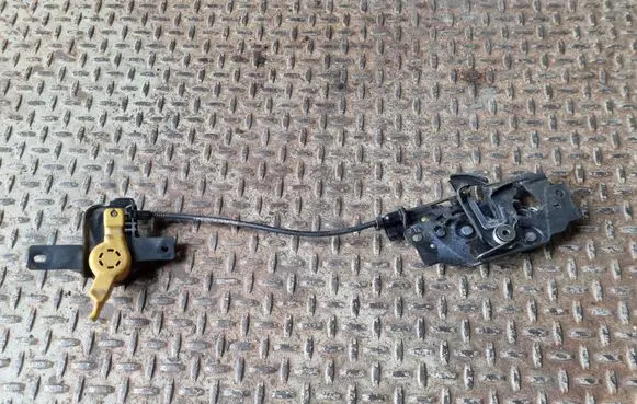 Ford Kuga II Engine bonnet/hood lock/catch BM5A16700BG