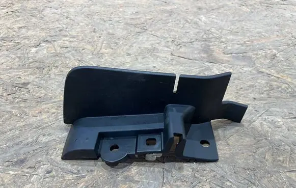Mazda 2 Rear mudguard D09H-51PW1 S2507P107