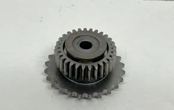Mercedes-Benz V Class W447 Timing chain sprocket A6540522400 A6540523600