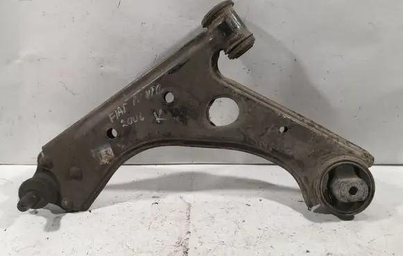 Fiat Punto (199) Front lower control arm/wishbone