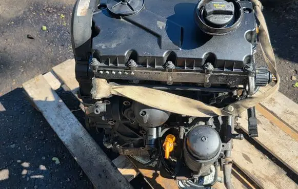 Ford Galaxy Engine AUY 346667