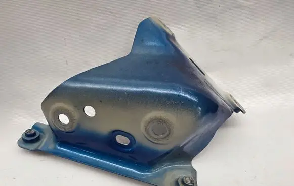 Skoda Kamiq Fender mounting bracket 658821228A