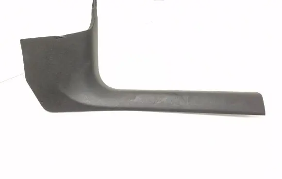 Foot area side trim