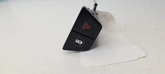 BMW 5 G30 G31 Hazard light switch 3474320104