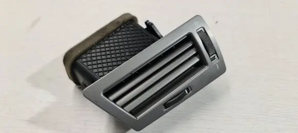 BMW 7 E65 E66 Dashboard side air vent grill/cover trim 64228223333