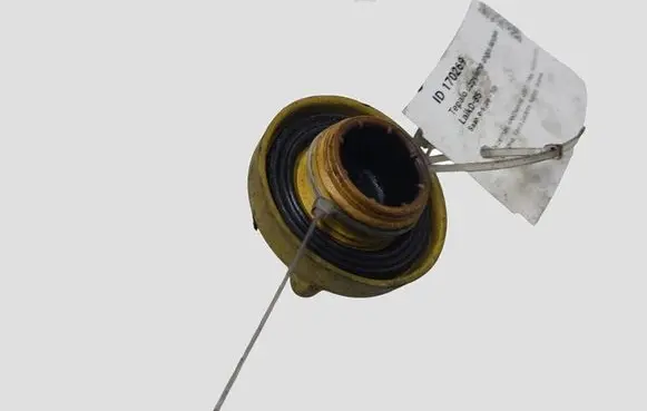 Saab 9-5 Oil filler cap 55187763