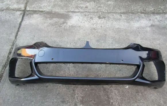 BMW 5 G30 G31 Front bumper 8066928