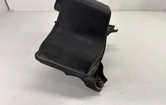 Chrysler Pacifica Air filter box 68188651AB