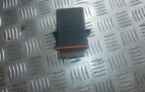 Peugeot Partner Other control units/modules 9631577880