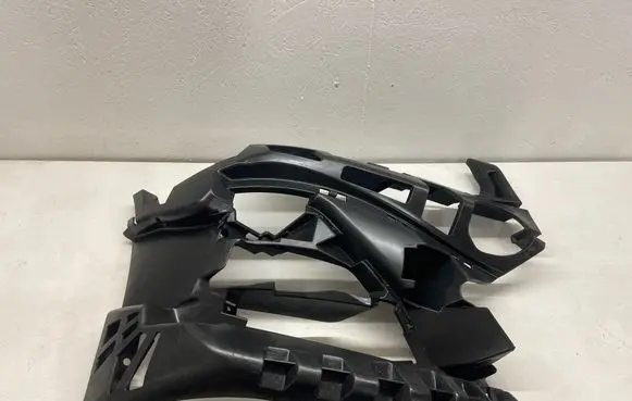 BMW 2 F45 Front bumper mounting bracket 8073908 5111 19593510