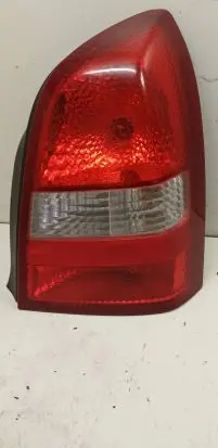 Nissan Primera Rear/tail lights 89025258