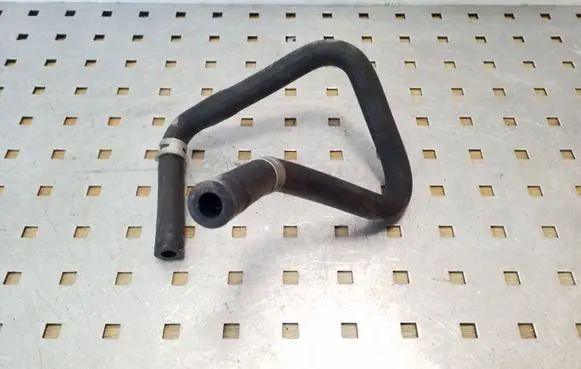 Suzuki Grand Vitara II Engine coolant pipe/hose