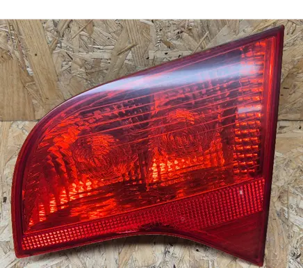 Audi A4 S4 B7 8E 8H Tailgate rear/tail lights 8E9945094 ULO749002 484502662