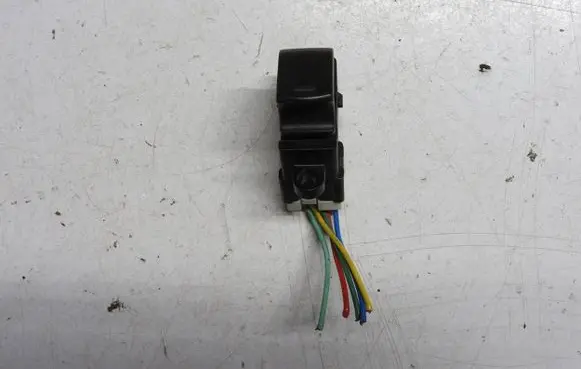 Nissan Note (E11) Electric window control switch 25411ED00B 3329