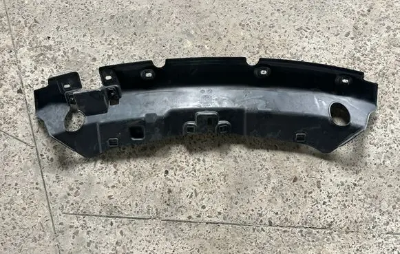 Ford Kuga II Radiator trim CV4416613AA