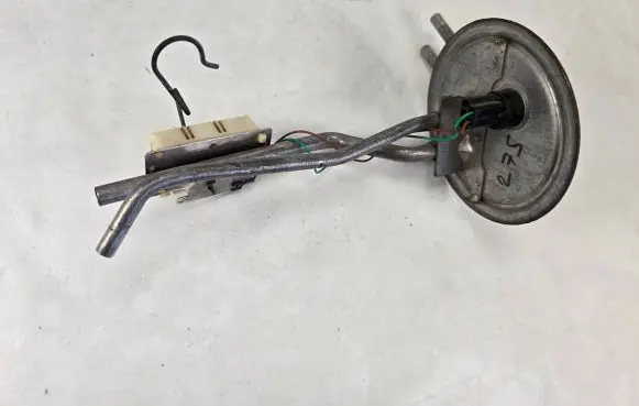Ford Escort Fuel level sensor F1RF9E283