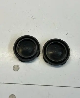 Audi TT TTS Mk2 Headlight/headlamp dust cover 1300516096