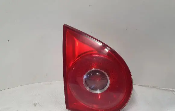 Volkswagen Golf V Tailgate rear/tail lights 285001