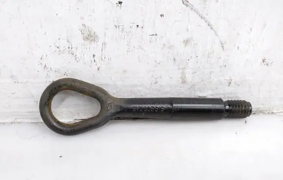 Seat Toledo IV (NH) Towing hook eye 6V0805615