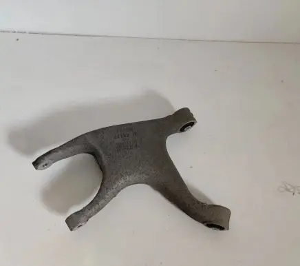 Rear upper control arm/wishbone