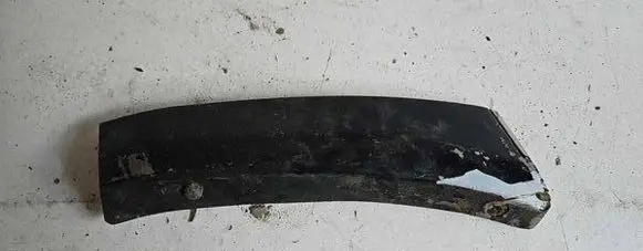 Mercedes-Benz E W124 Rear fender molding trim 1246901940 4730781