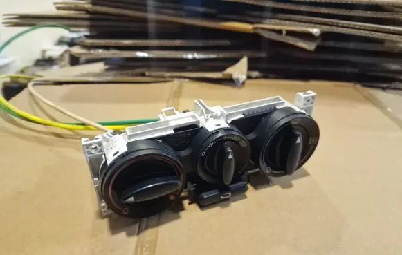 Audi A3 S3 8L Climate control unit 8L0819045A