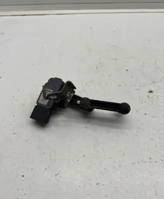 Volvo XC90 Headlight/headlamp level sensor 31406563 31360329