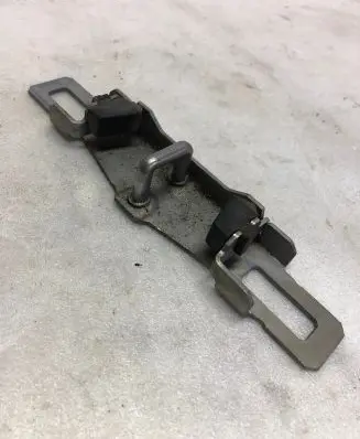 Volvo V40 Cross country Loading door lock loop/hook striker 31276686
