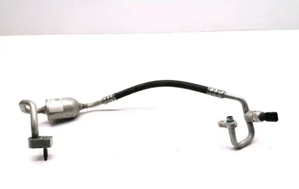 Tesla Model X Air conditioning (A/C) pipe/hose 1032196-00-E