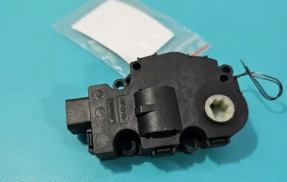 BMW i3 A/C air flow flap actuator/motor IMPRK1579700