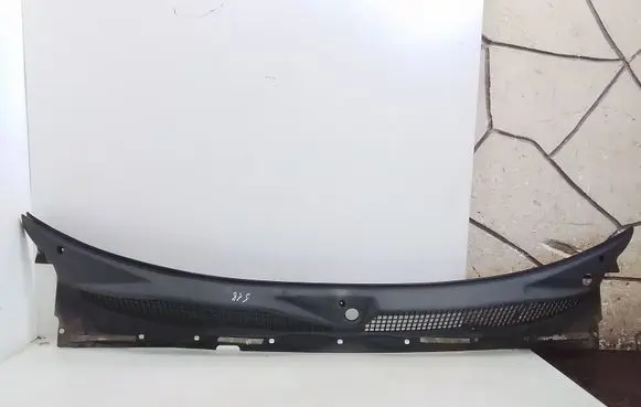Ford Maverick Wiper trim 668620F000