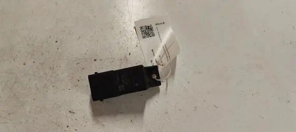 Volvo V40 Glow plug pre-heat relay 9809931580 51299080A