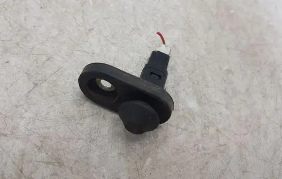 Nissan X-Trail T30 Rear door sensor NOCODE