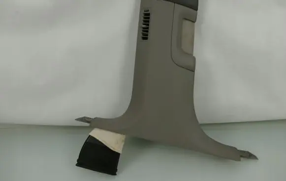 (B) pillar trim (top)