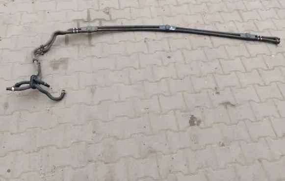 Tesla Model S Engine coolant pipe/hose 1065887-00-d