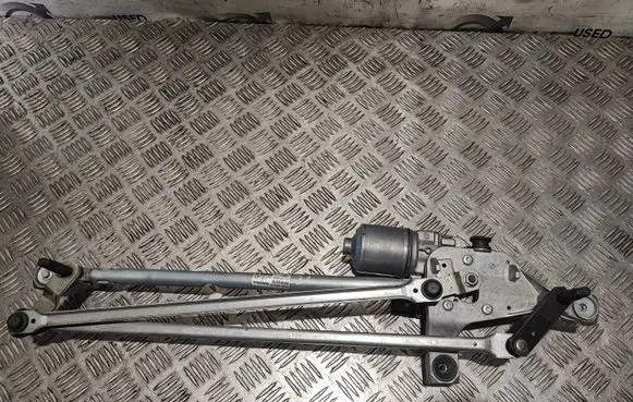 Volvo S60 Front wiper linkage and motor 30753494