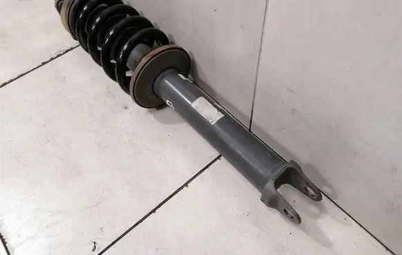Porsche 911 991 Rear shock absorber with coil spring 99133305310 99133305729